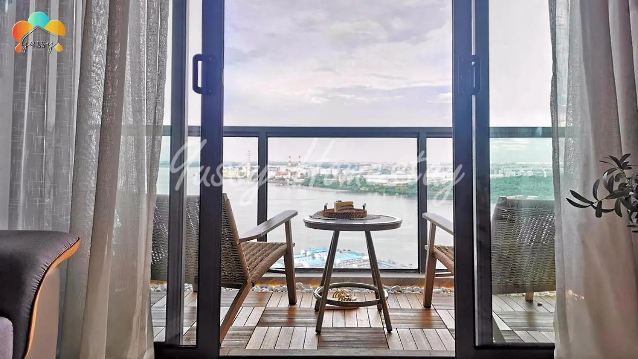 Apartment Yussy 2 Bedroom Sea View Condo At R&F Princess Cove Johor Bahru