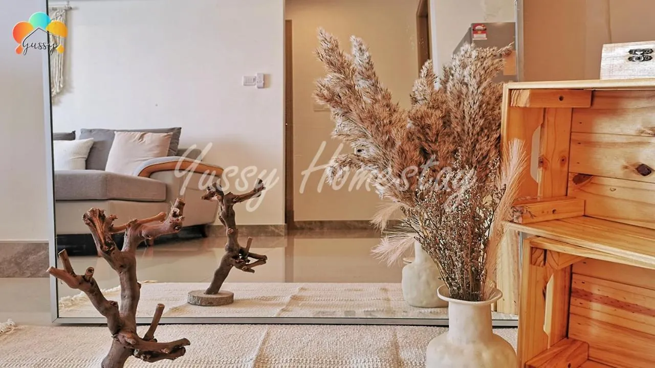 Yussy 2 Bedroom Sea View Condo At R&F Princess Cove Johor Bahru 0*,  Ma­lay­sia