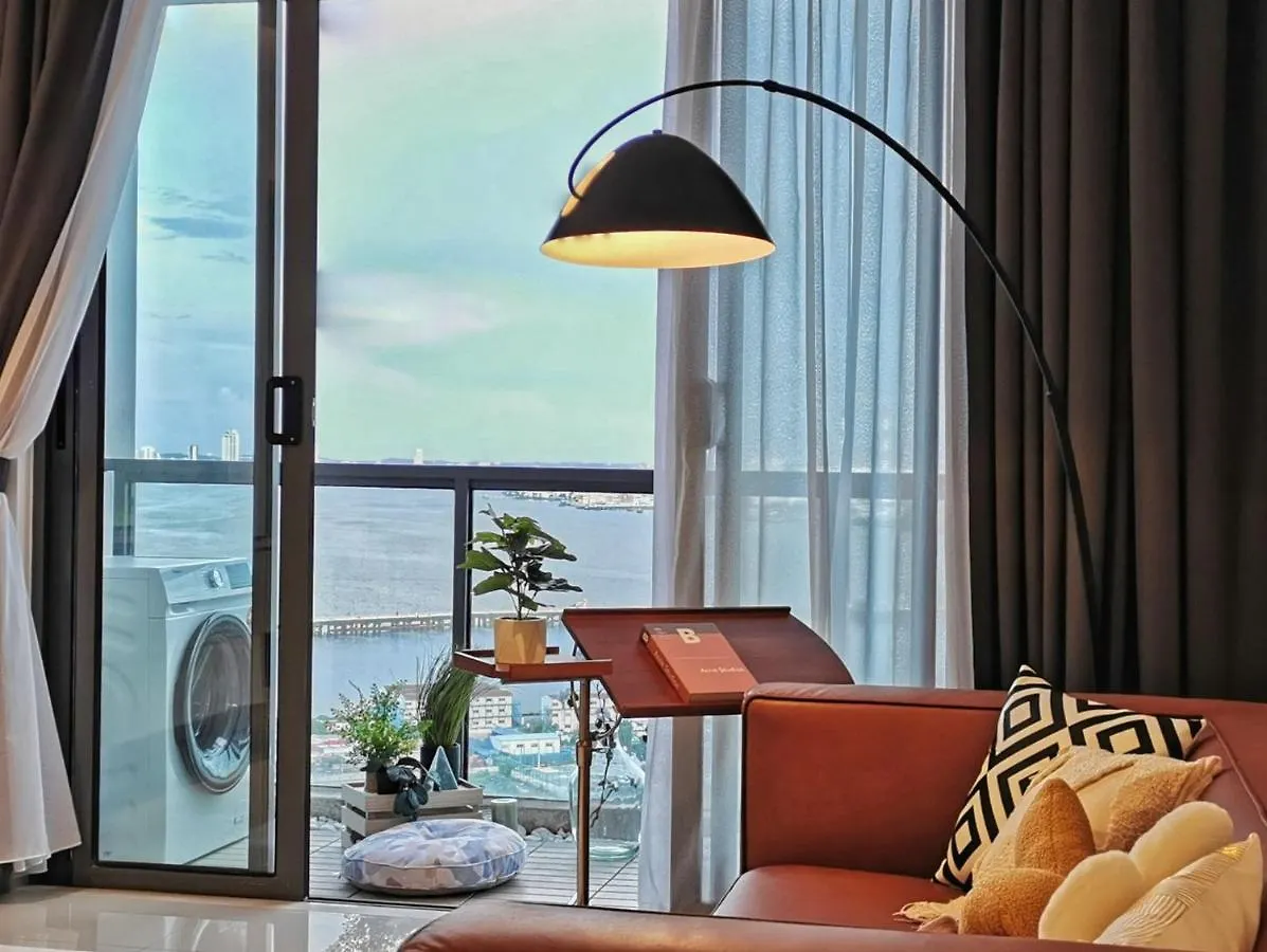 Yussy 2 Bedroom Sea View Condo At R&F Princess Cove Johor Bahru 0*,  Ma­lay­sia